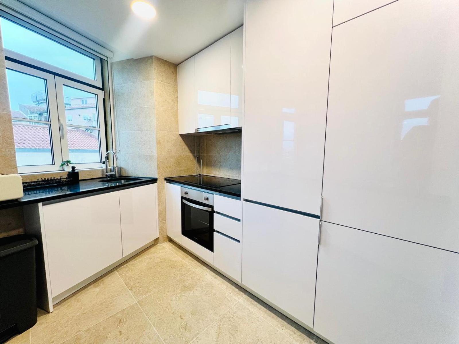 Lisbon Pink House II Beautiful 2 Bedroom Flat In City Center Bagian luar foto